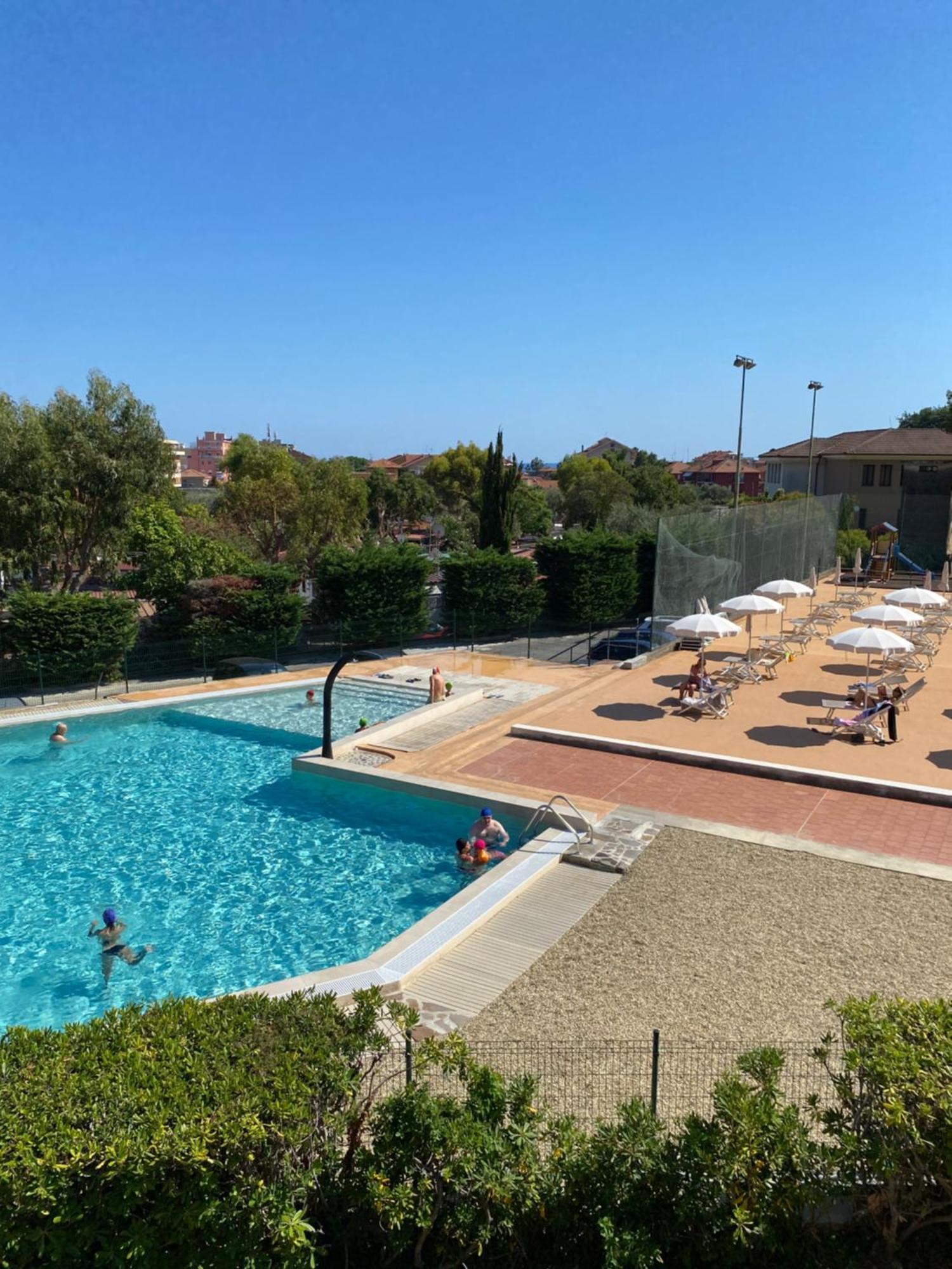 Il Borgo Della Rovere San Bartolomeo Al Mare Exterior foto